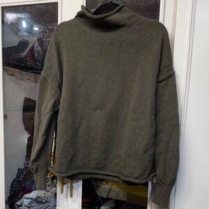 Women’s Olive Sweater